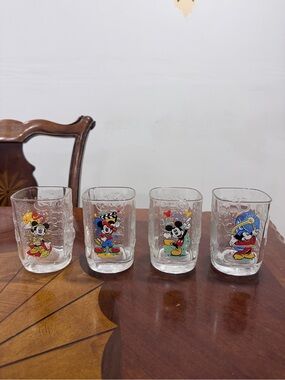 VINTAGE Mickey Mouse Clear Glass Tumbler Set - Colorful Character Design